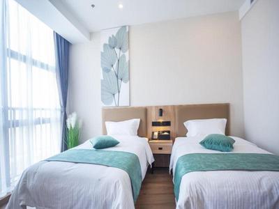 GreenTree Inn Express Hotel Huai'an New City Government Wuyue Plaza