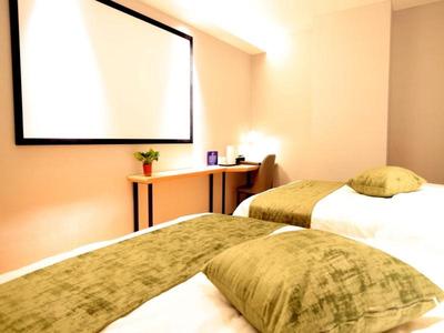 GreenTree Inn Express Hotel Tianjin Jinnan National Convention and Exhibition Center