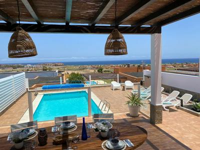 CASA BLANCA - Sea Views - Private Pool - WiFi - BBQ