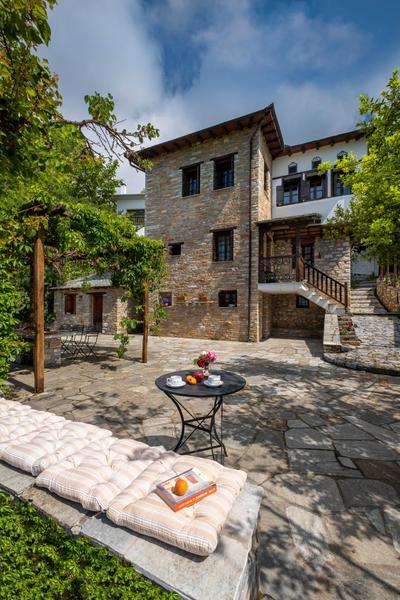 VILLA PALIOS STATHMOS