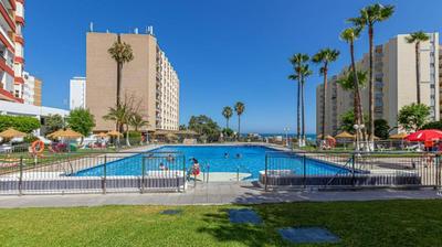797 Holiday Rentals - Amplio estudio en Puerto Marina