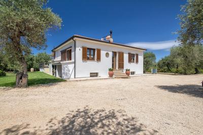 Villa Olivetta con piscina