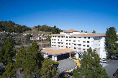 Embassy Suites by Hilton San Rafael at Marin Center