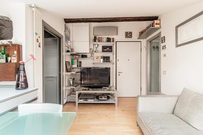 La Mansardina di Giuly by Quokka 360 - bright attic apartment in the centre of Como