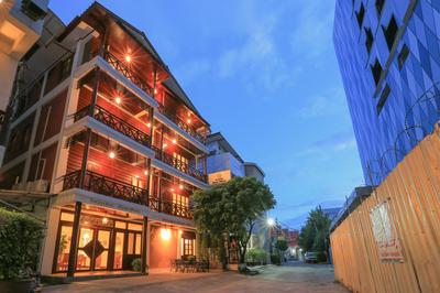Phongsavath Boutique Hotel