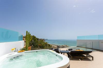 BEACH SEA VIEW Apartment - Penthouse Solarium with Jacuzzi