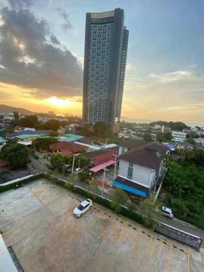 Horsehill Hotel Sriracha