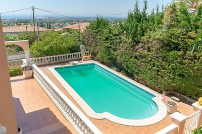 Villa Leo con vistas al mar y piscina privada