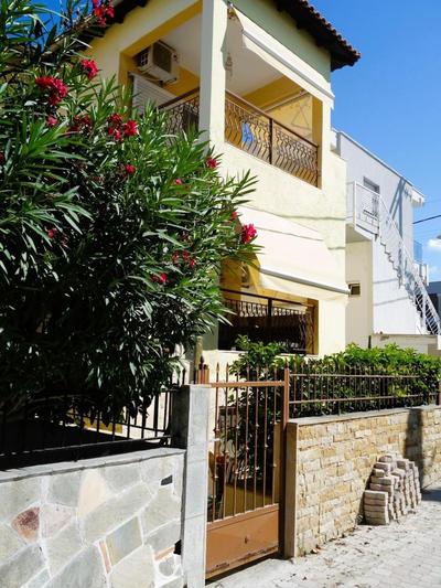 HOUSE ALLA