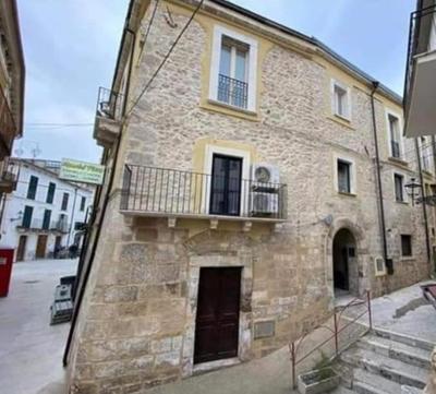 Casa di Principe - Piazza