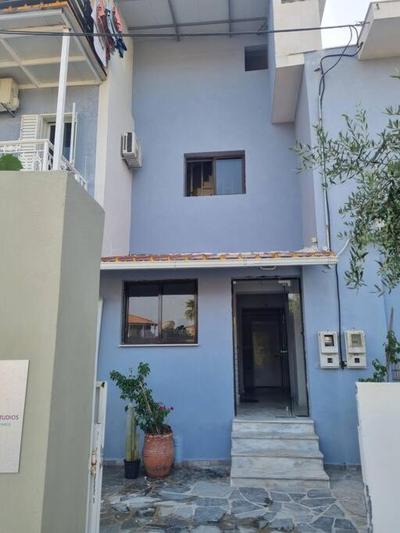 Mastora Seaside Loft