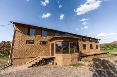 KyzArt Hotel & Horse Tours