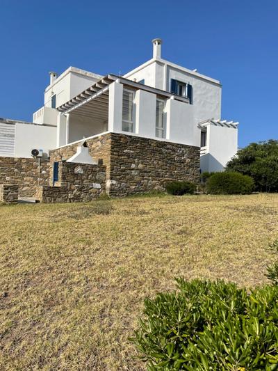 VIlla Gorgona, maison cycladique