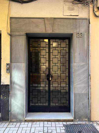 Huerto & private patio in the old town by ELE Apartments