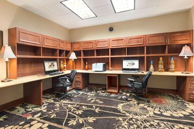 Hampton Inn & Suites Williamsburg Historic District