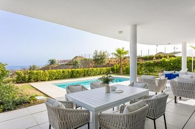 Higuerón Rental Palm Paradise