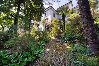 Historic Villa Argegno Como lake