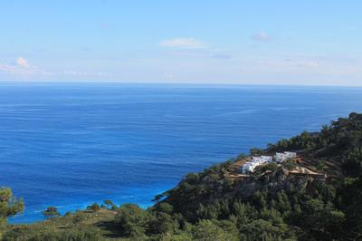 Akropolis Village Complex of Luxury Residence