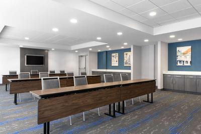 Hampton Inn & Suites St Charles Old Town Area, Mo