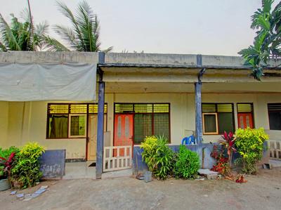 Hotel O Penginapan 3 Bersaudara Near Pasar Sengkol