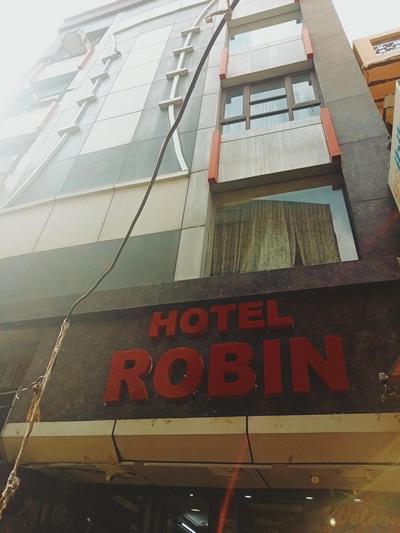 HOTEL ROBIN