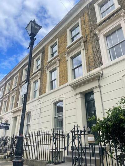Beautiful London Victorian house, sleeps 12