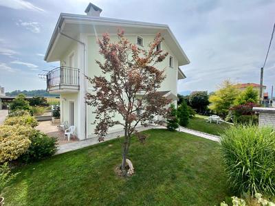 Eremes Rooms & Apartments