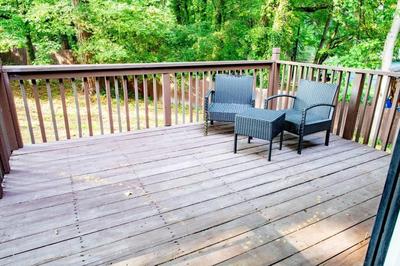 Tucked Away Bungalow Near Airport!