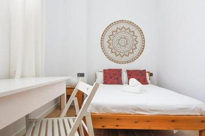 Oasis in the heart of Seville - 2 BR apt with FREE PARKING