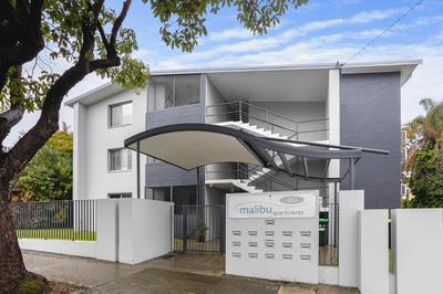 Malibu Apartments - Perth