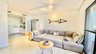 Luxury apartment overlooking Javea Bay and Mountains