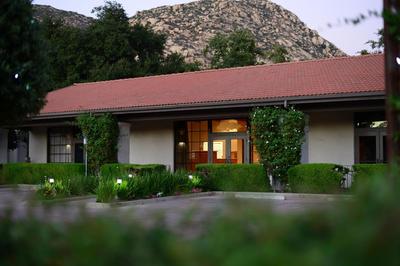 Riviera Oaks Resort by Coolvacay