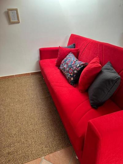 NICOLA'S APARTMEN