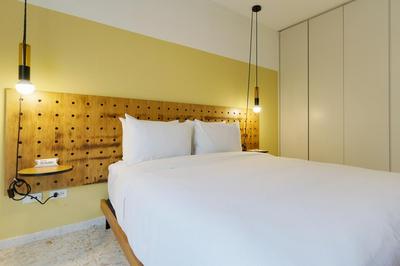 La Moderna by Wynwood House