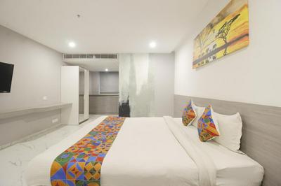 Hotel SSR FERN SUITES