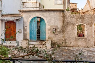 LESKA APARTMENT IN ARGYROUPOLI