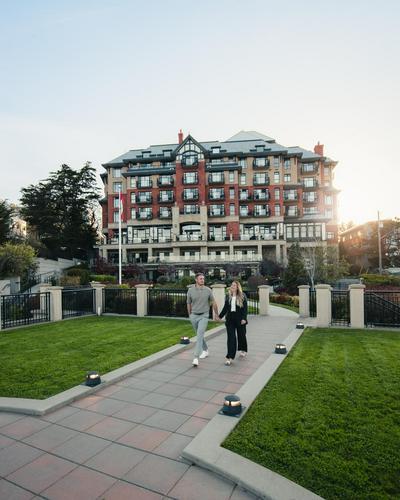 Oak Bay Beach Hotel