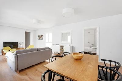 Spacious 3BR City Center Walk Everywhere