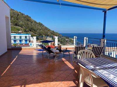 UsticaTour Apartments and Villas