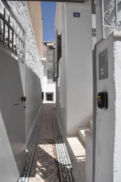 Beautiful, Private Home Close to Athens Center