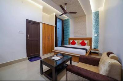 Hotel Milestone