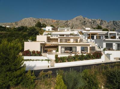 Villa Mare Stylish 3 Bedroom Central Villa With Private Pool