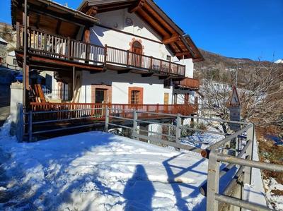 Casa Isollaz