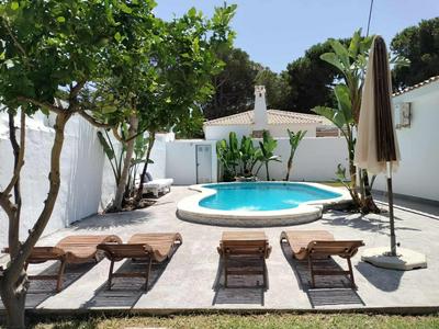 Villa andaluza relax y playa en entorno tranquilo