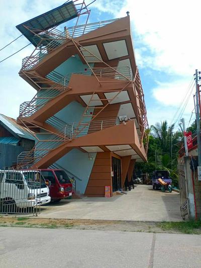 RNEK Boatel Commercial Space