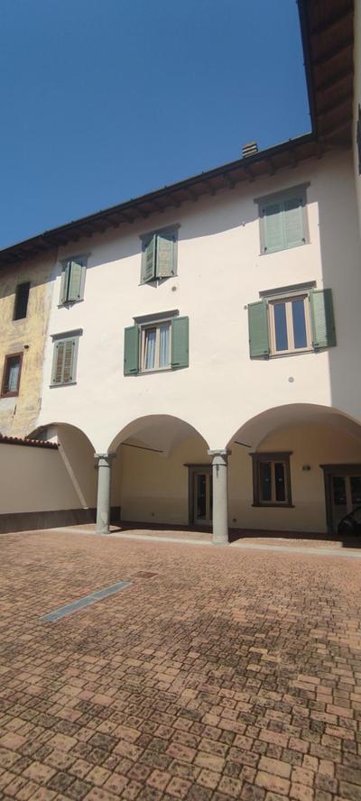La corte dell'orologio