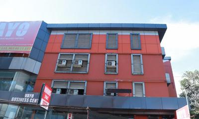 Collection O Safe Hotel Kadavanthra