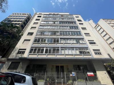140m² Apartment with Garage Next to Av. Paulista