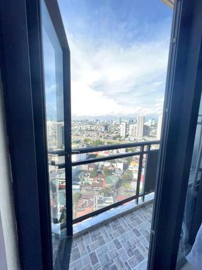Lovely 45 sqm 1-Br Knightsbridge Residences Wi-Fi/Netflix/HBO