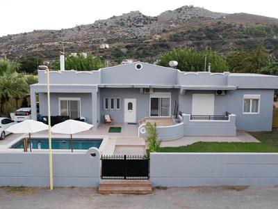 MG luxury villa kalithies